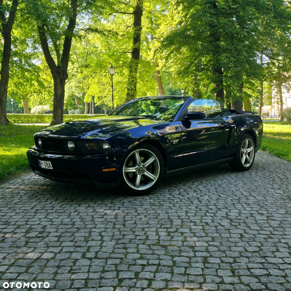 Ford Mustang - 2