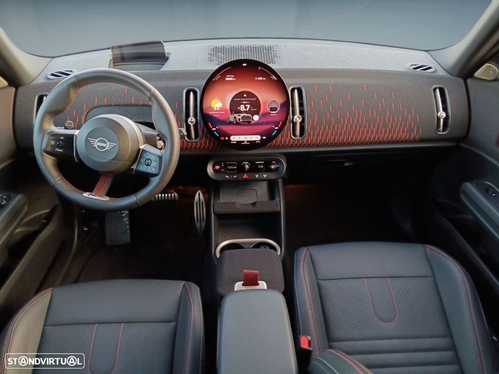 MINI Countryman John Cooper Works L - 12