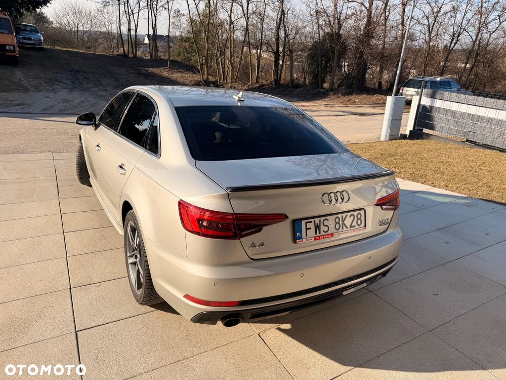 Audi A4 Limousine - 5