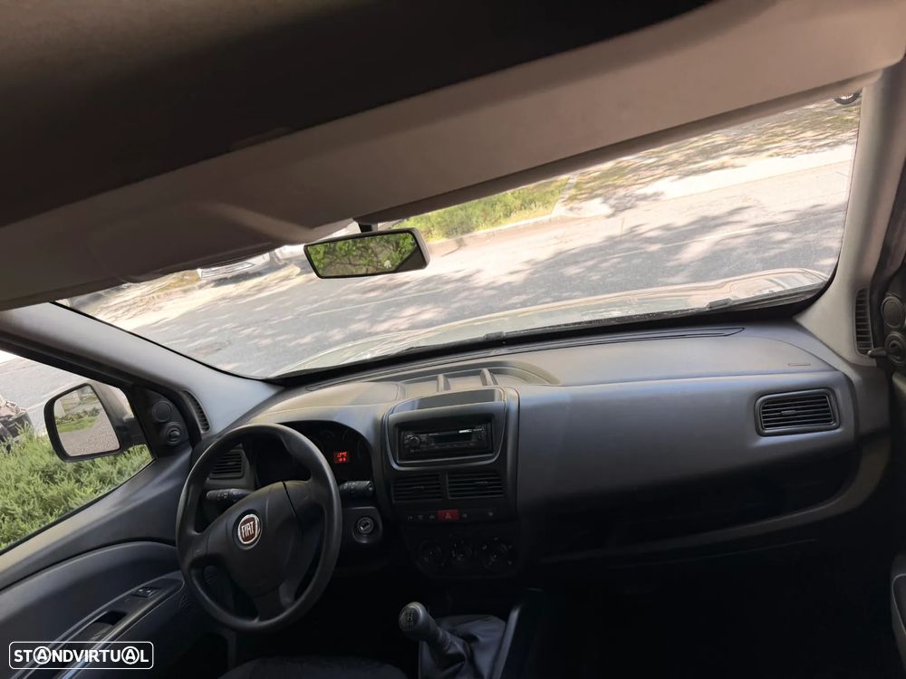 Fiat Doblo 1.3 M-Jet 7L Start&Stop - 27