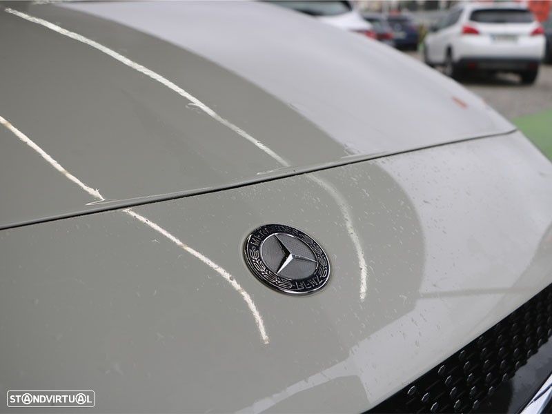 Mercedes-Benz A 180 d AMG Line - 4