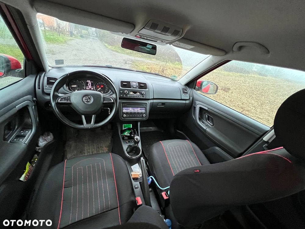 Skoda Fabia 1.2 HTP STYLE Edition - 10