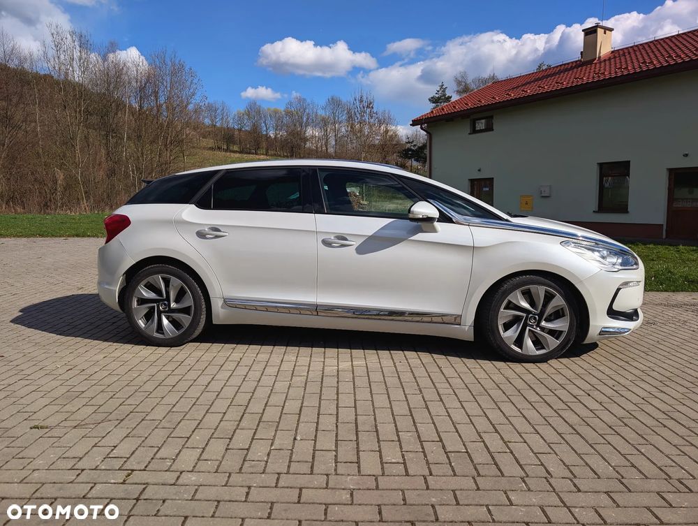 Citroën DS5 2.0 HDi Chic - 2