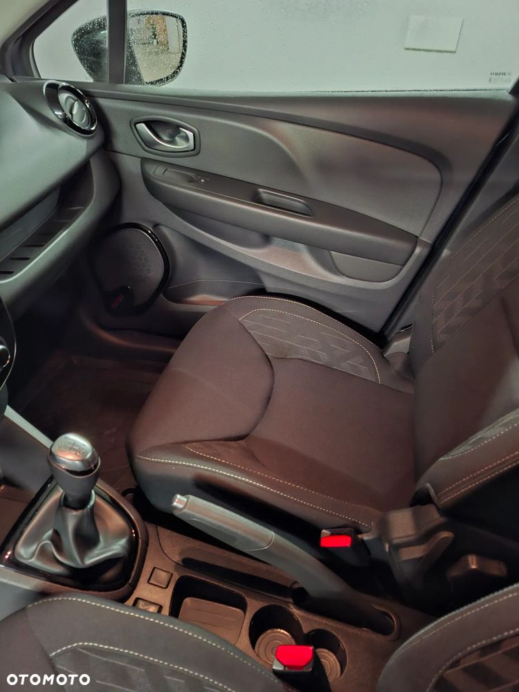 Renault Clio 0.9 TCe Life - 9