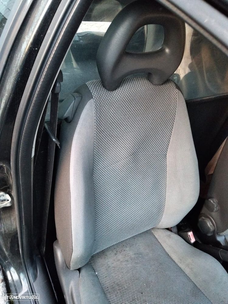 Fiat Punto - 7