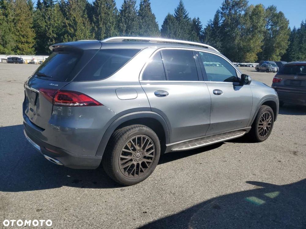 Mercedes-Benz GLE - 10
