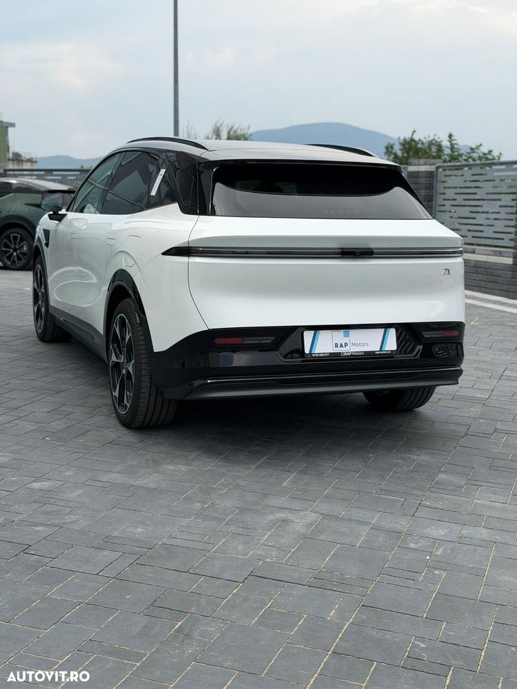 Zeekr 8X - 4