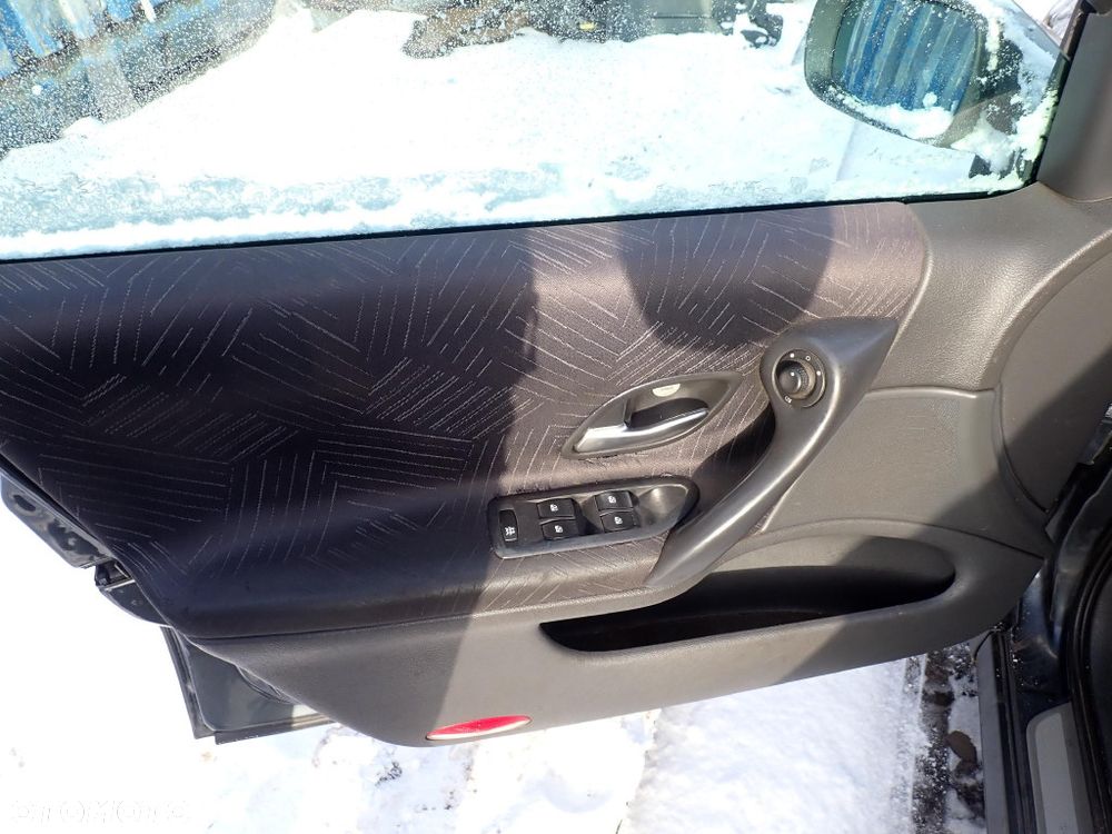 CZĘŚCI - Renault Laguna II 1,9 DCI 120KM F9Q750 KOMBI PK6018 lakier TEB66 2003r INDEX - 9846 - 9