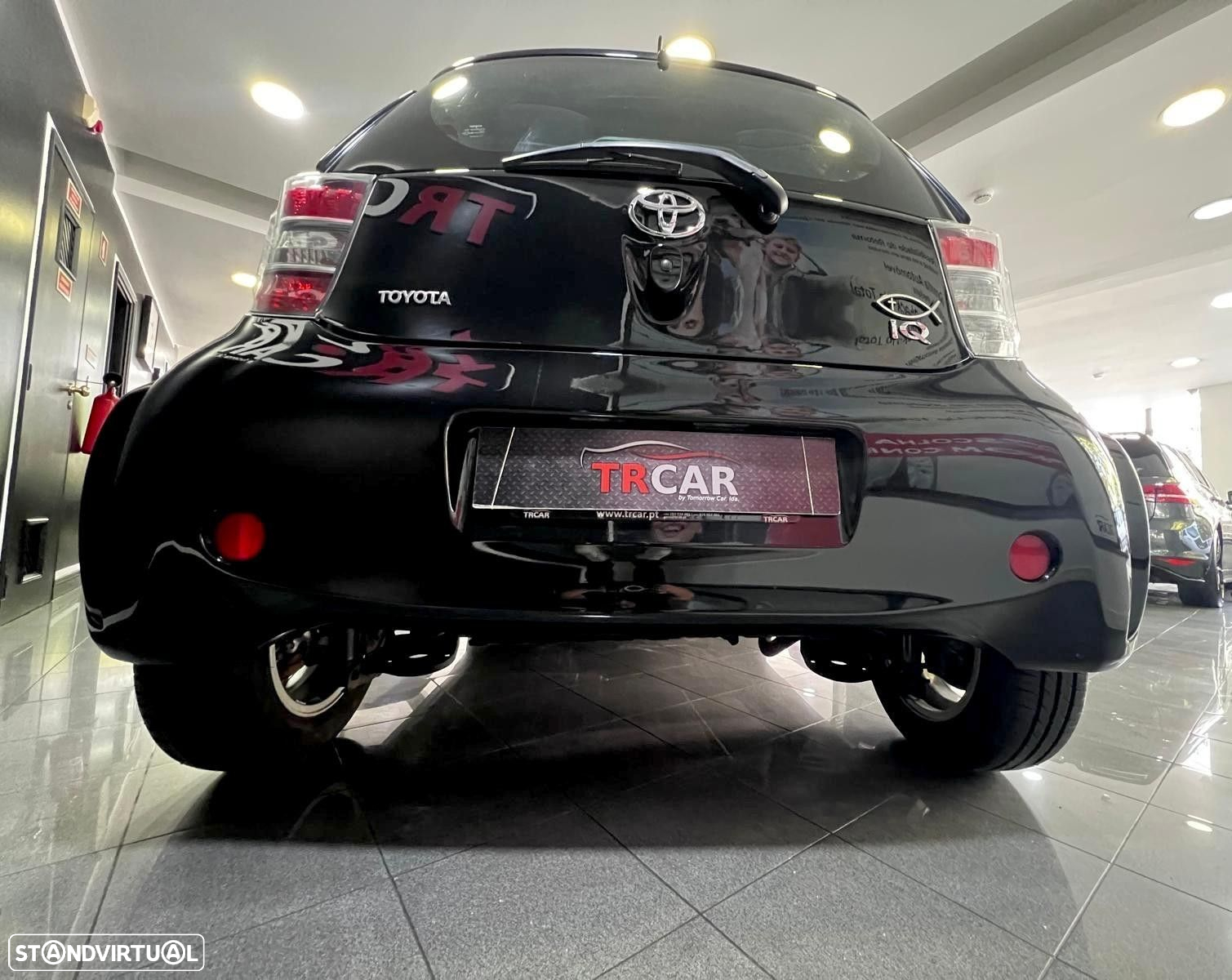 Toyota iQ 1.0 VVT-i - 4