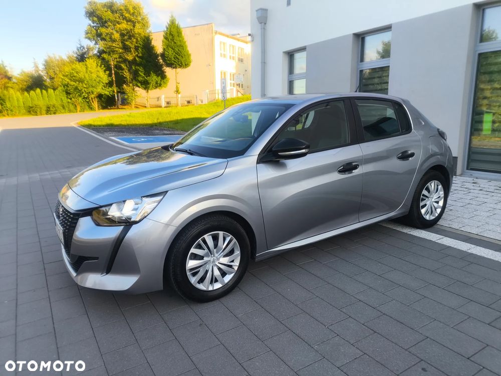 Peugeot 208 - 12