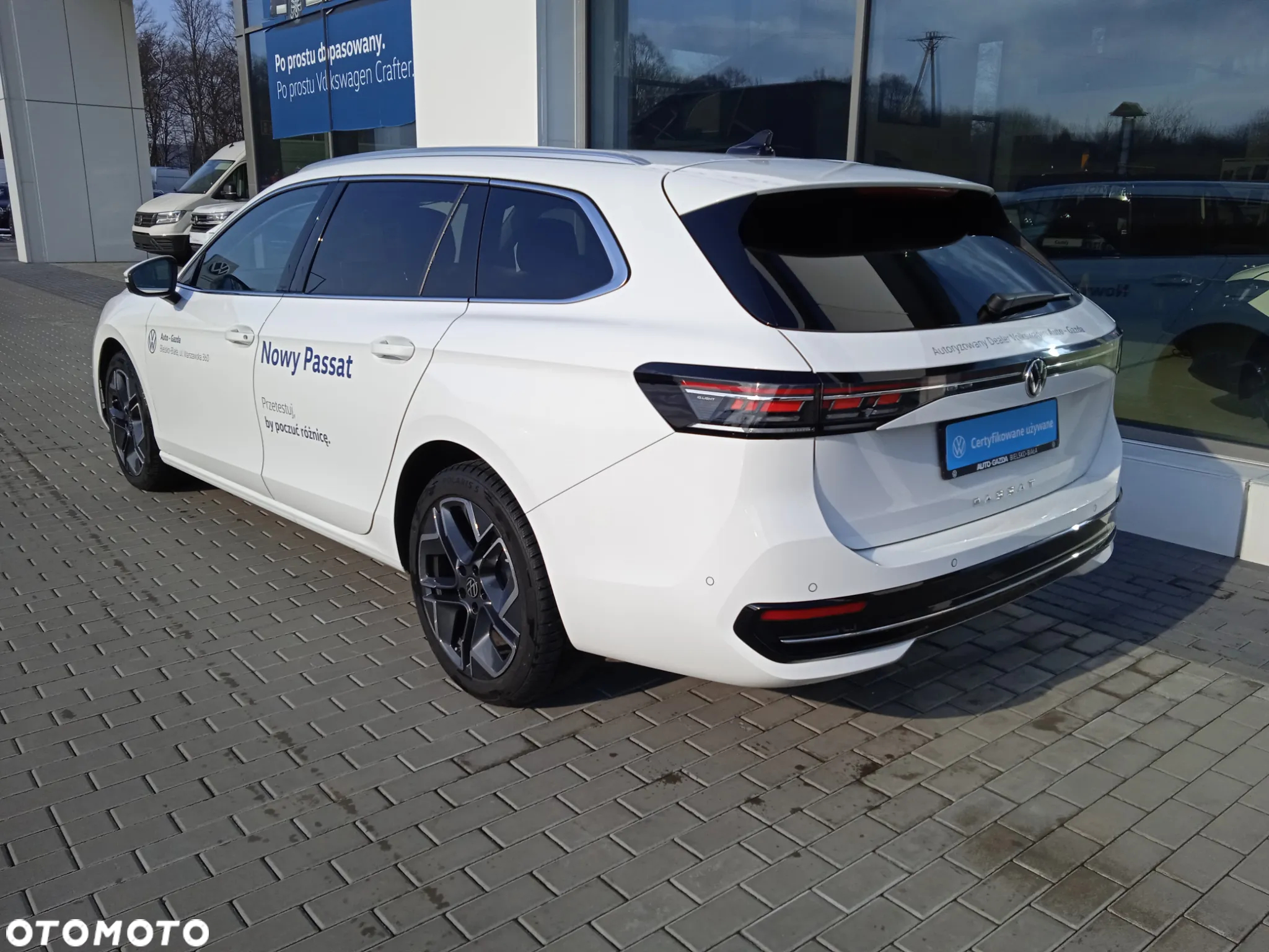 Volkswagen Passat 2.0 TDI SCR Elegance DSG - 5