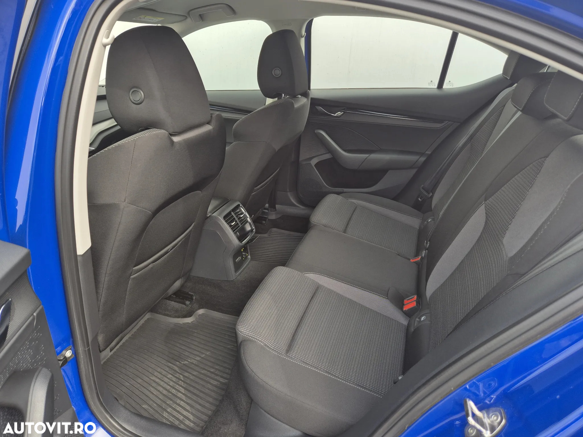 Skoda Octavia 2.0 TDI Ambition - 11