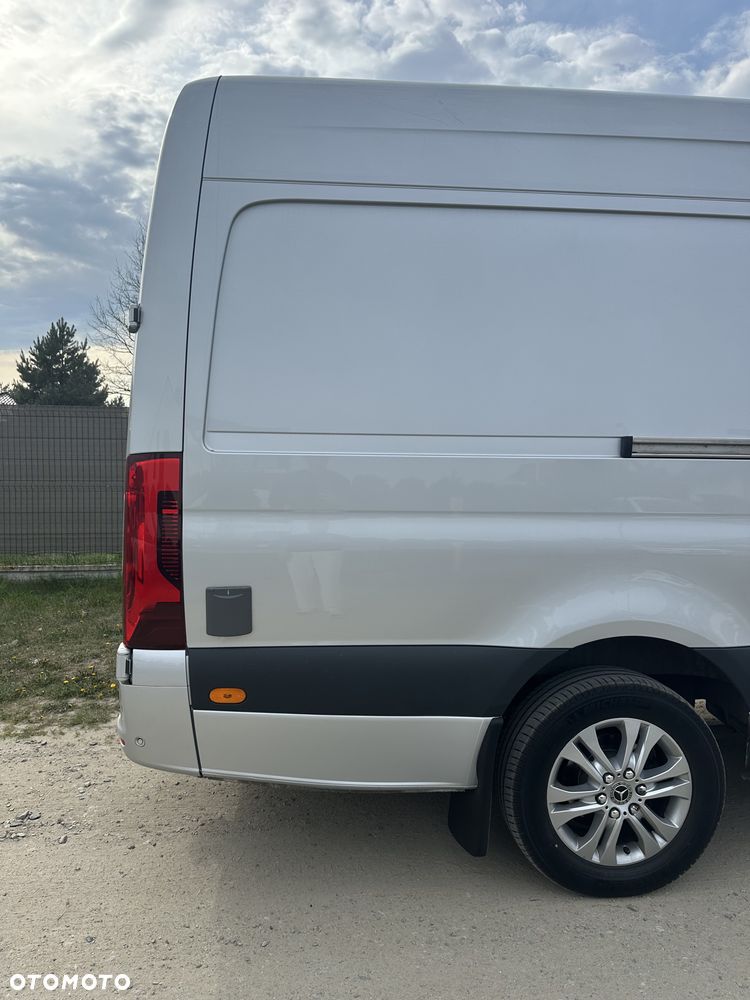 Mercedes-Benz SPRINTER 319 3.0 V6 KAMPERVAN automat LED - 18