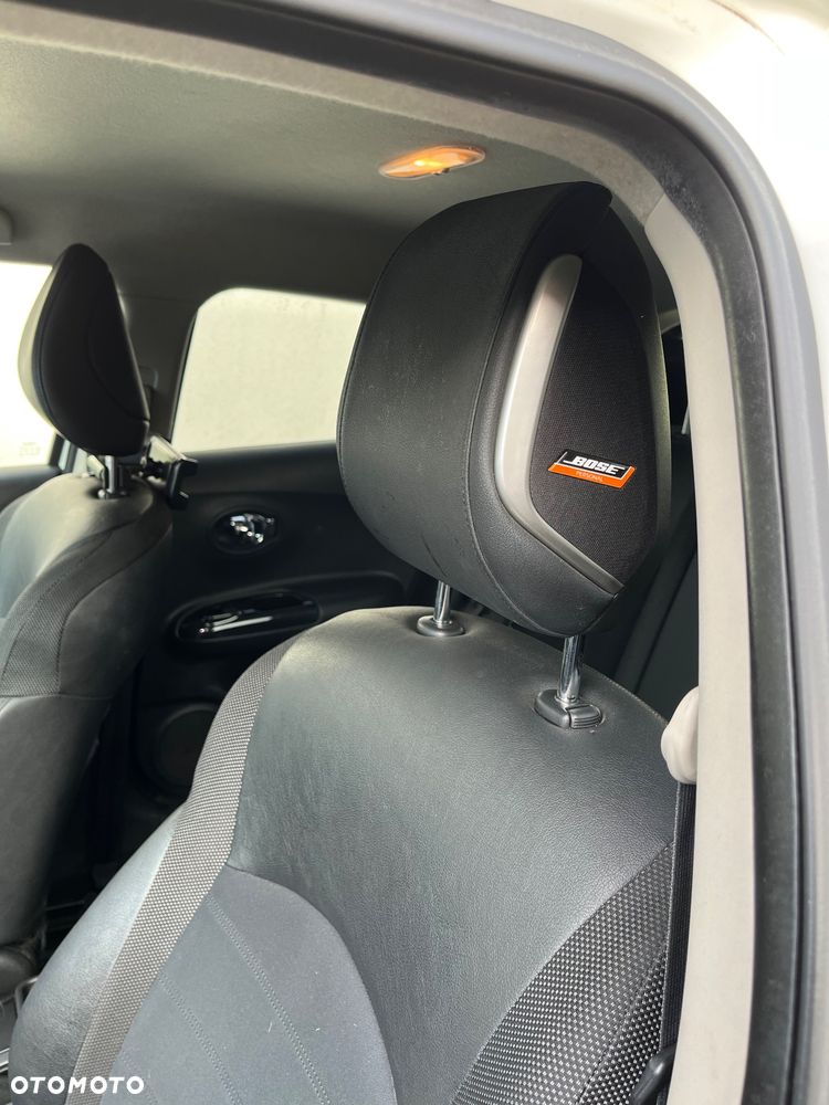 Nissan Juke 1.6 N-Connecta Xtronic - 14
