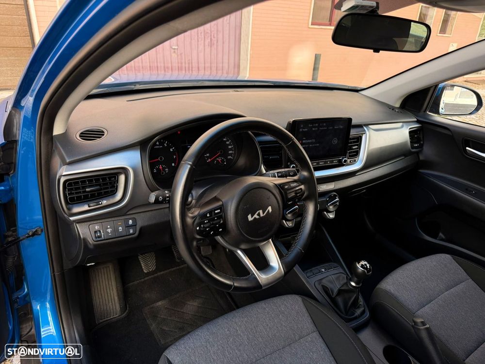 Kia Stonic 1.2 Move - 10