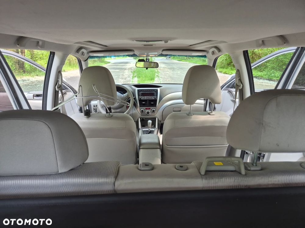 Subaru Forester 2.0 XC 000 - 16