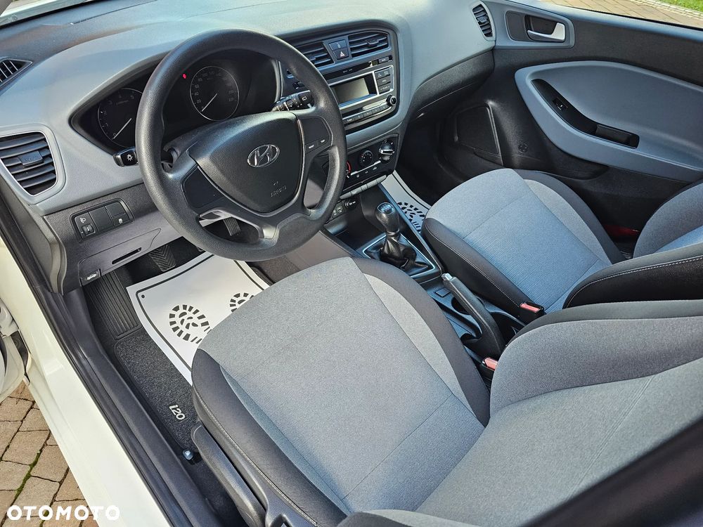Hyundai i20 1.2 Classic + - 23
