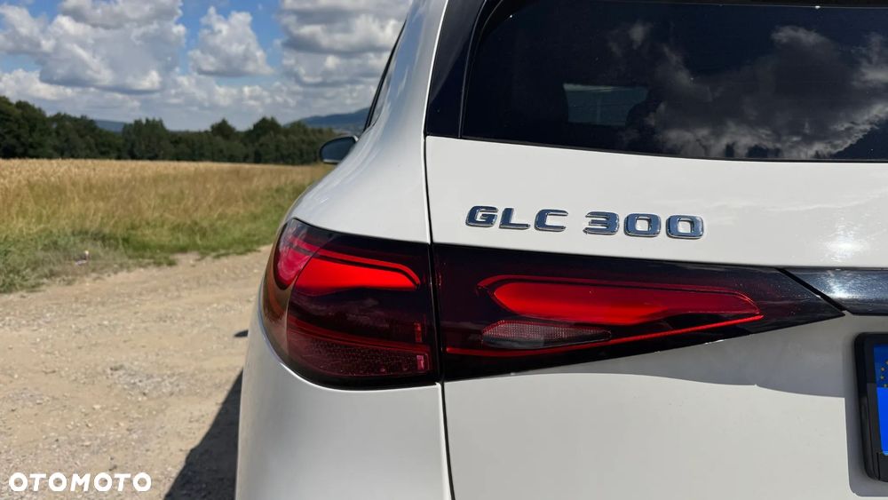 Mercedes-Benz GLC 300 mHEV 4-Matic Avantgarde - 20
