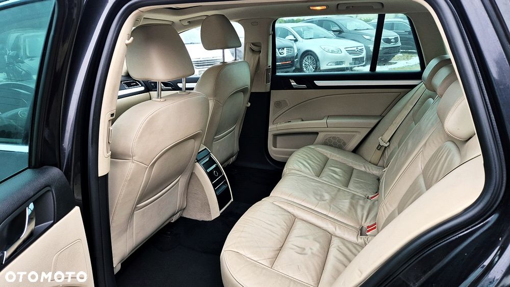 Skoda Superb 1.8 TSI DSG Exclusive - 31