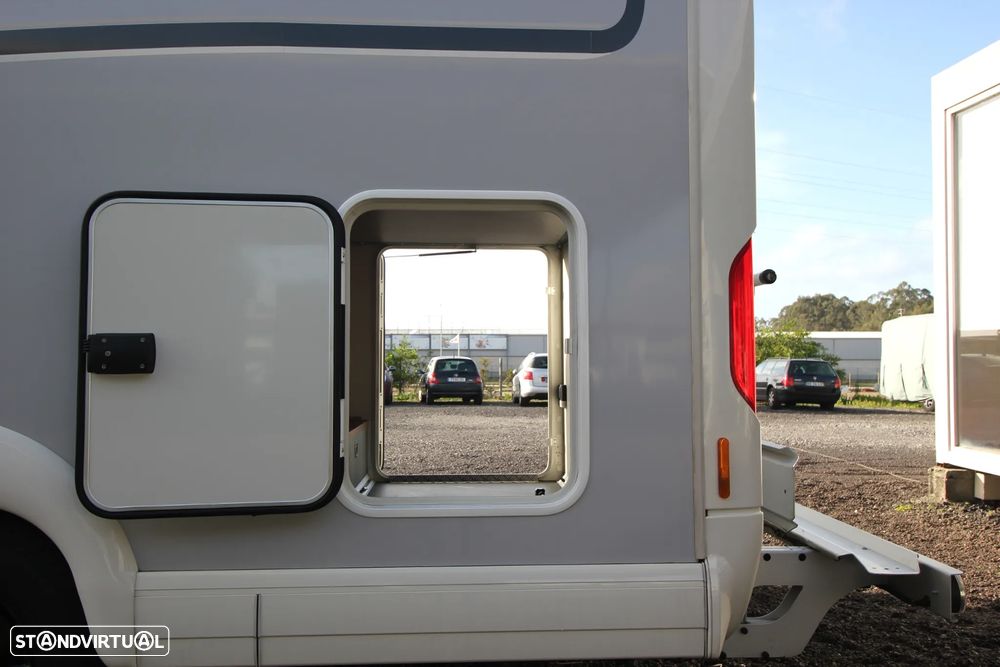 Carthago C-Tourer T145H *Tem suporte para motos* - 25