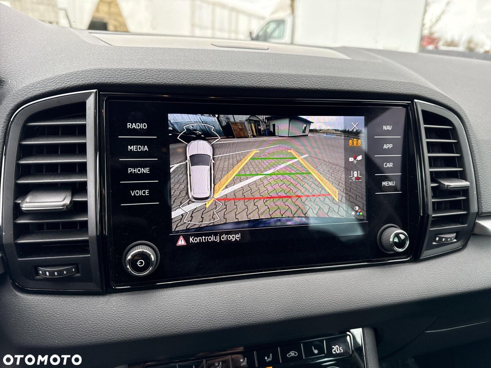 Skoda Karoq - 12