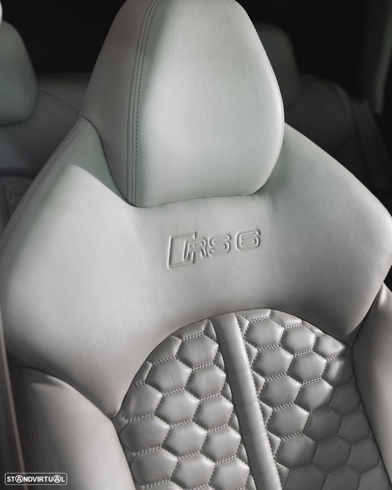 Audi RS6 Avant 4.0 TFSi Plus quattro Tiptronic - 9