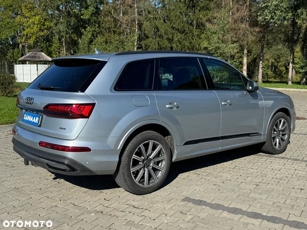 Audi Q7 - 8