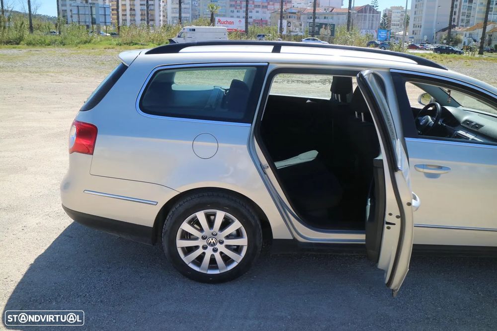 VW Passat Variant 2.0 TDi Confortline BM - 8