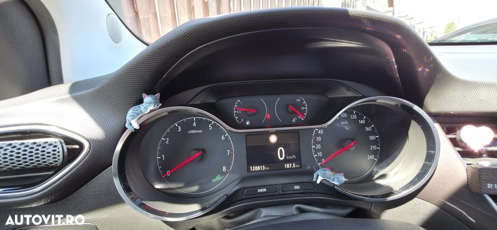 Opel Crossland 1.2 Start/Stop Innovation - 12