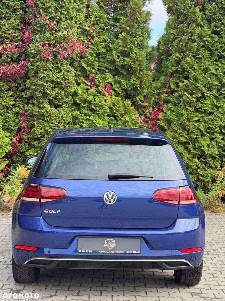 Volkswagen Golf - 16