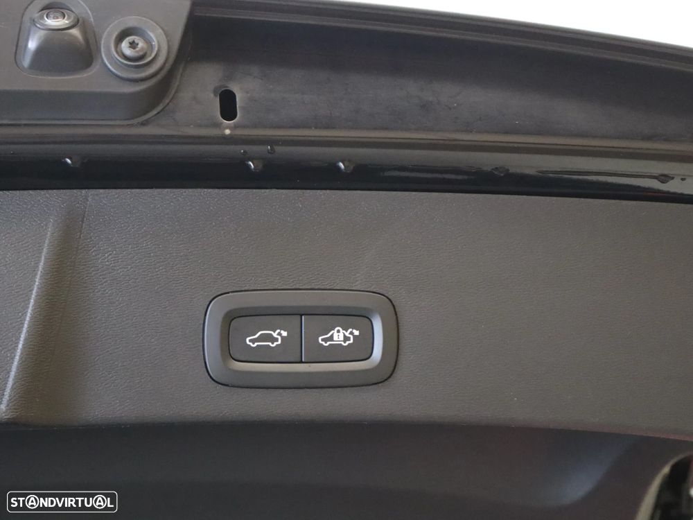 Volvo XC 40 T5 Recharge DKG Inscription Expression - 12