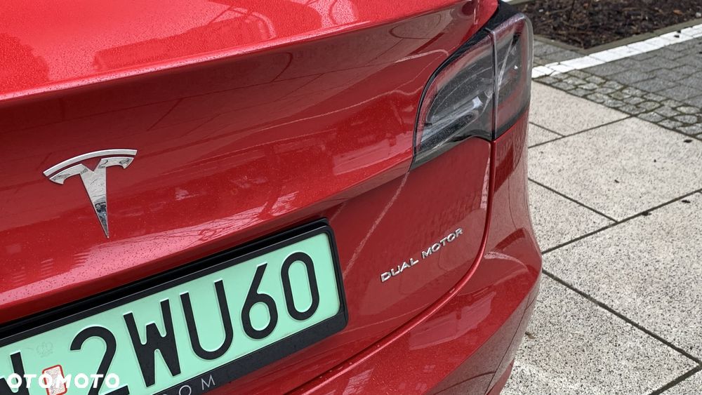 Tesla Model 3 - 13