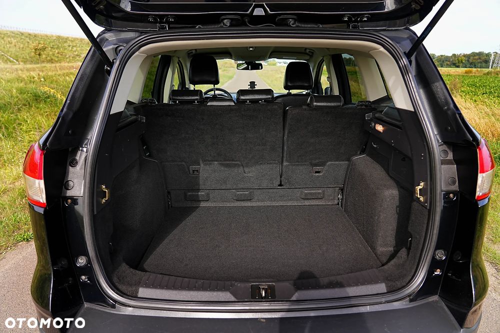 Ford Kuga 2.0 TDCi 2x4 Individual - 9