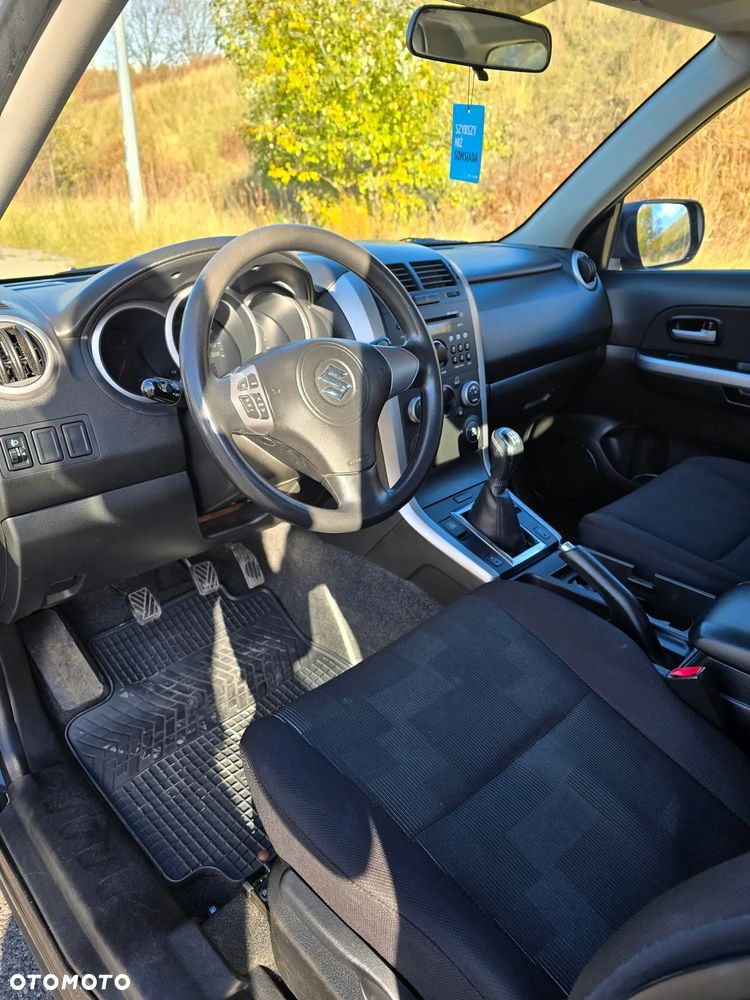 Suzuki Grand Vitara 1.9 DDiS Comfort - 7