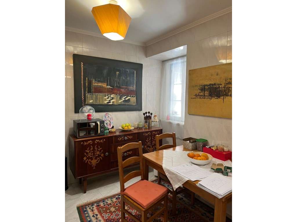 Apartamento T2 Remodelado em Santos, Lisboa - Grande imagem: 4/9