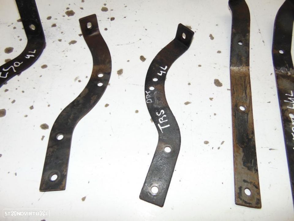 Renault 4L escudetes - 5