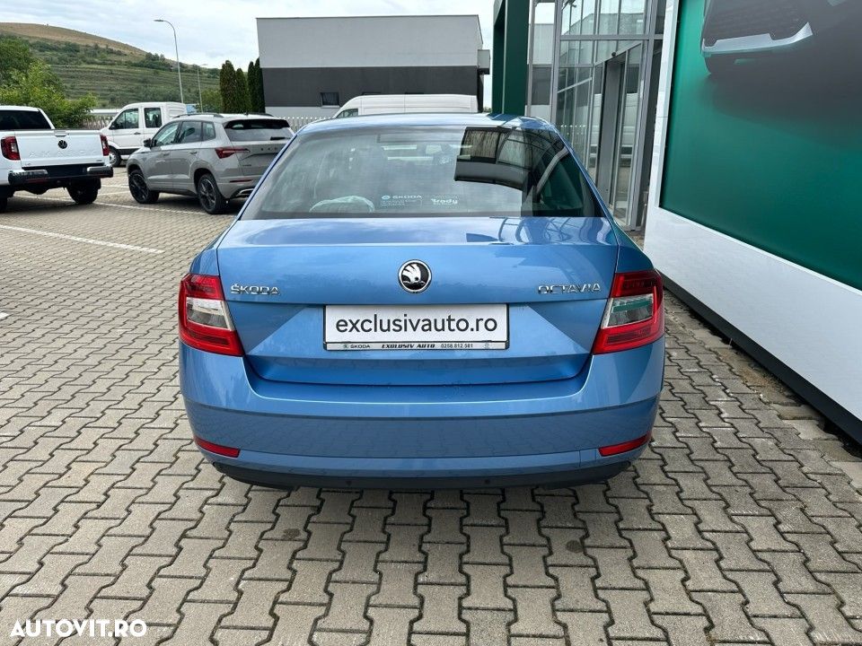 Skoda Octavia - 6
