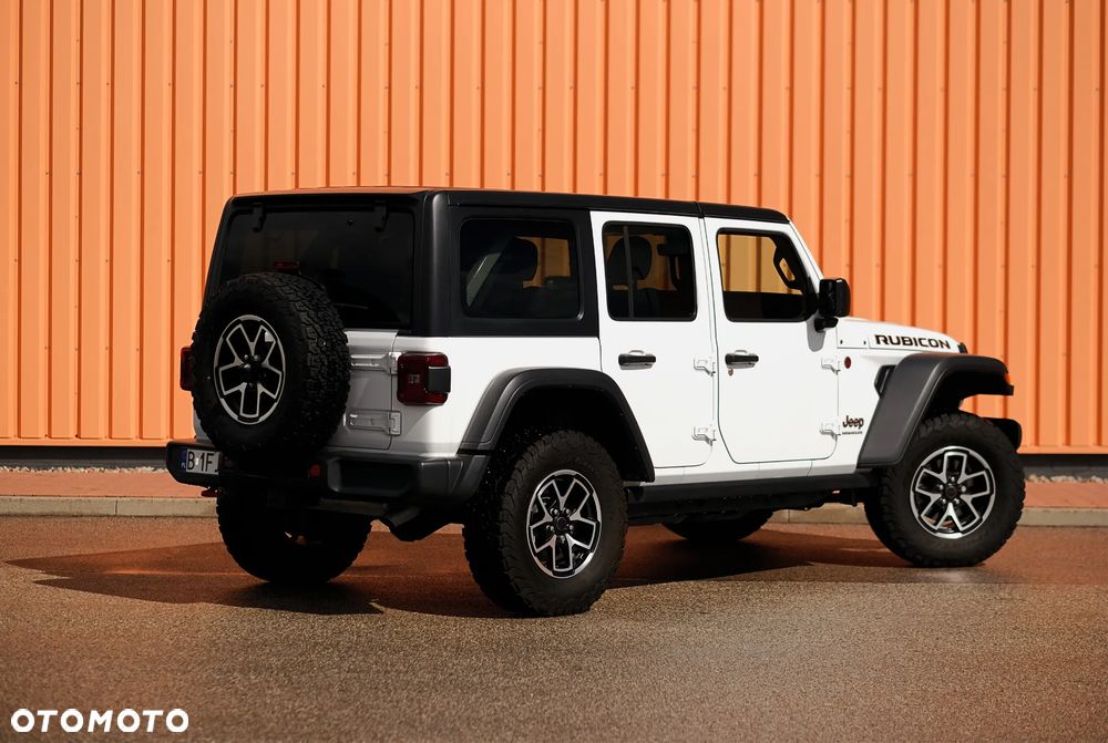 Jeep Wrangler - 10