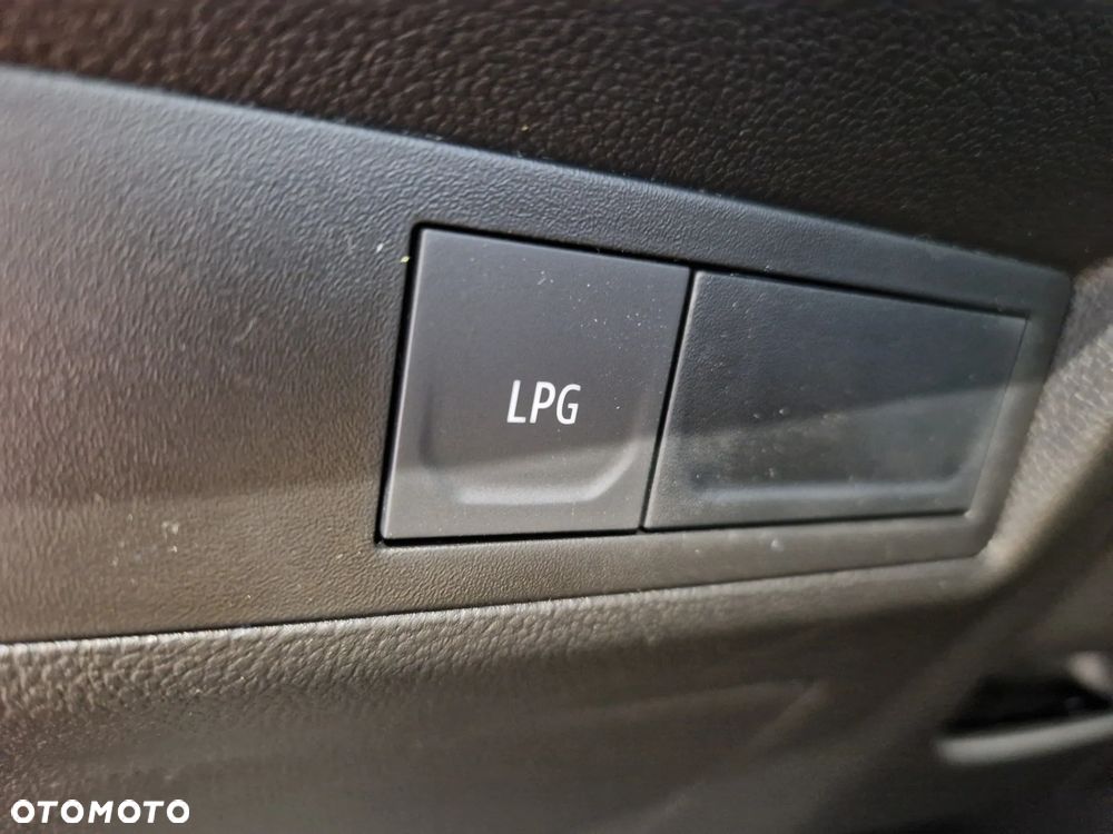 Renault Captur 1.2 TCe Evolution - 20