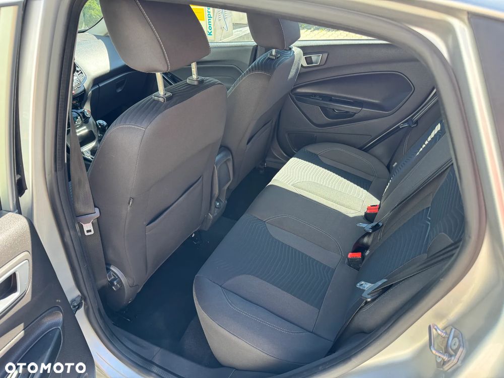 Ford Fiesta 1.0 EcoBoost Titanium - 12