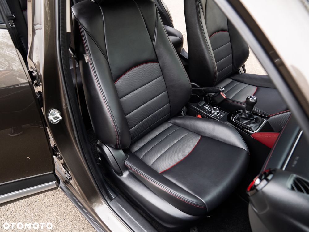 Mazda CX-3 SKYACTIV-G 120 FWD Exclusive-Line - 27