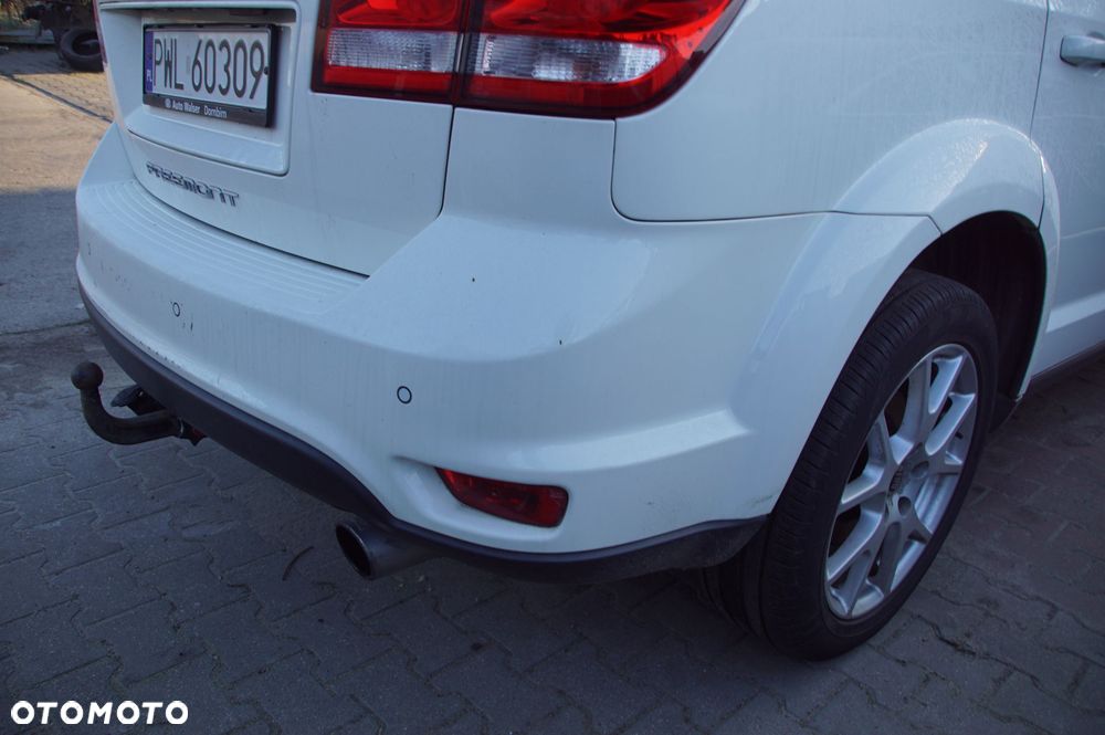 KLAPA FIAT FREEMONT JOURNEY - 5