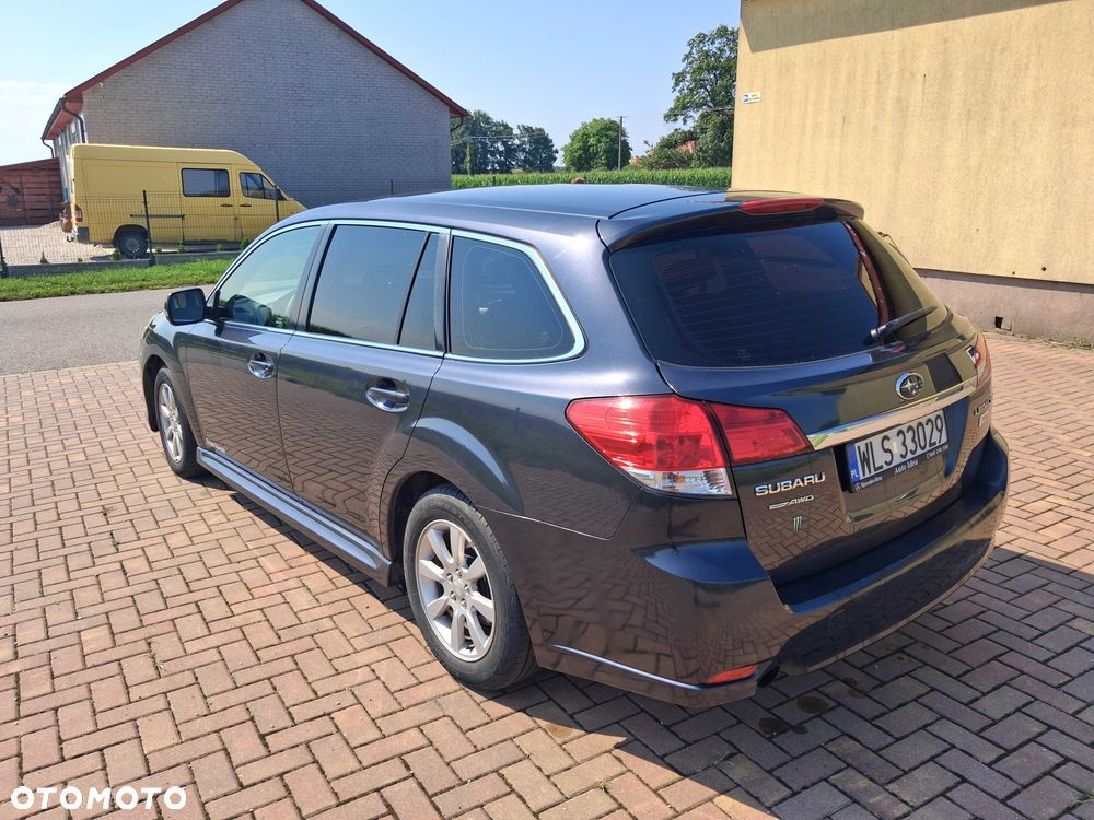 Subaru Legacy - 4
