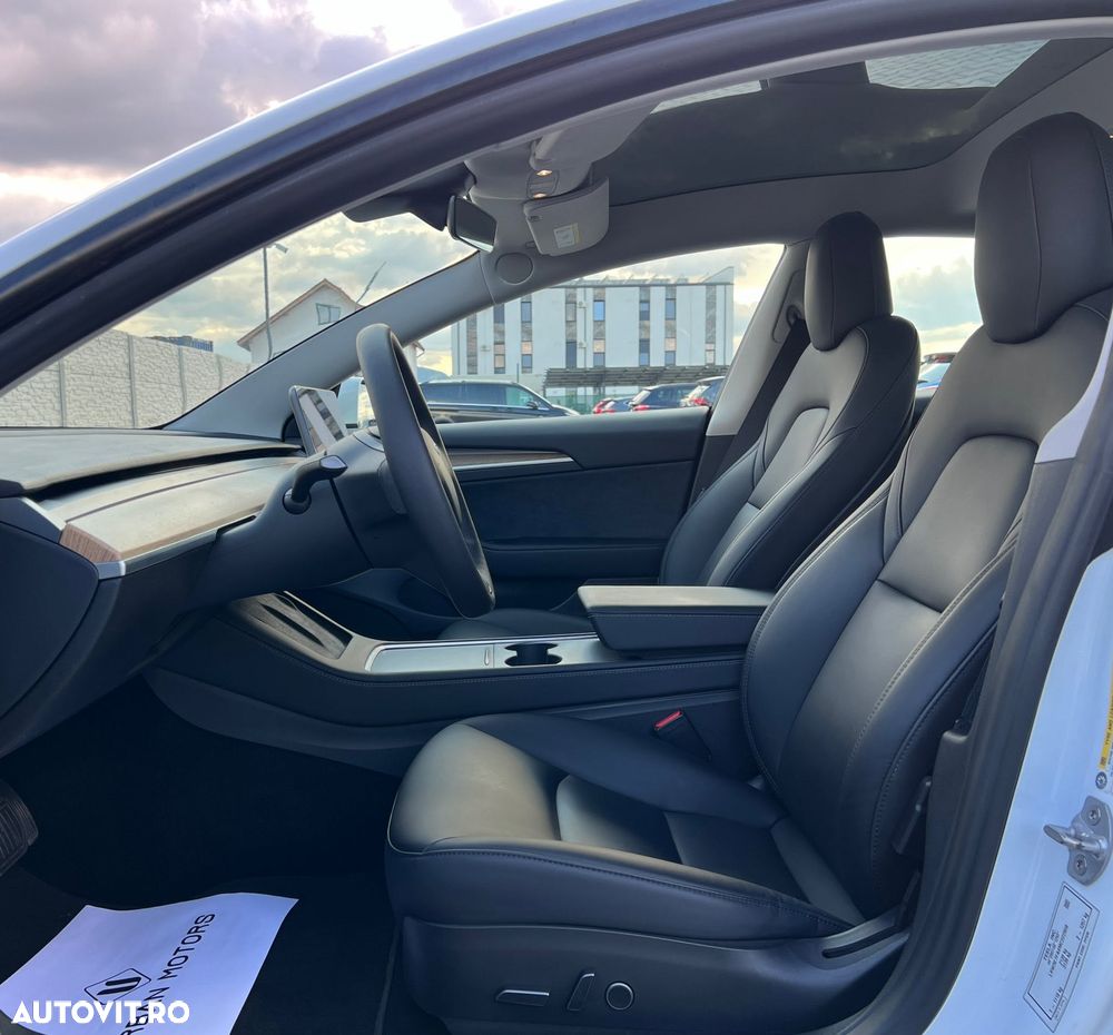 Tesla Model 3 Standard Reichweite Plus Hinterradantrieb - 8