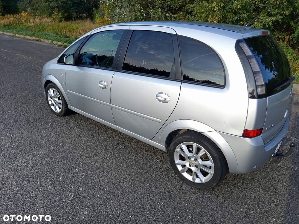 Opel Meriva - 10