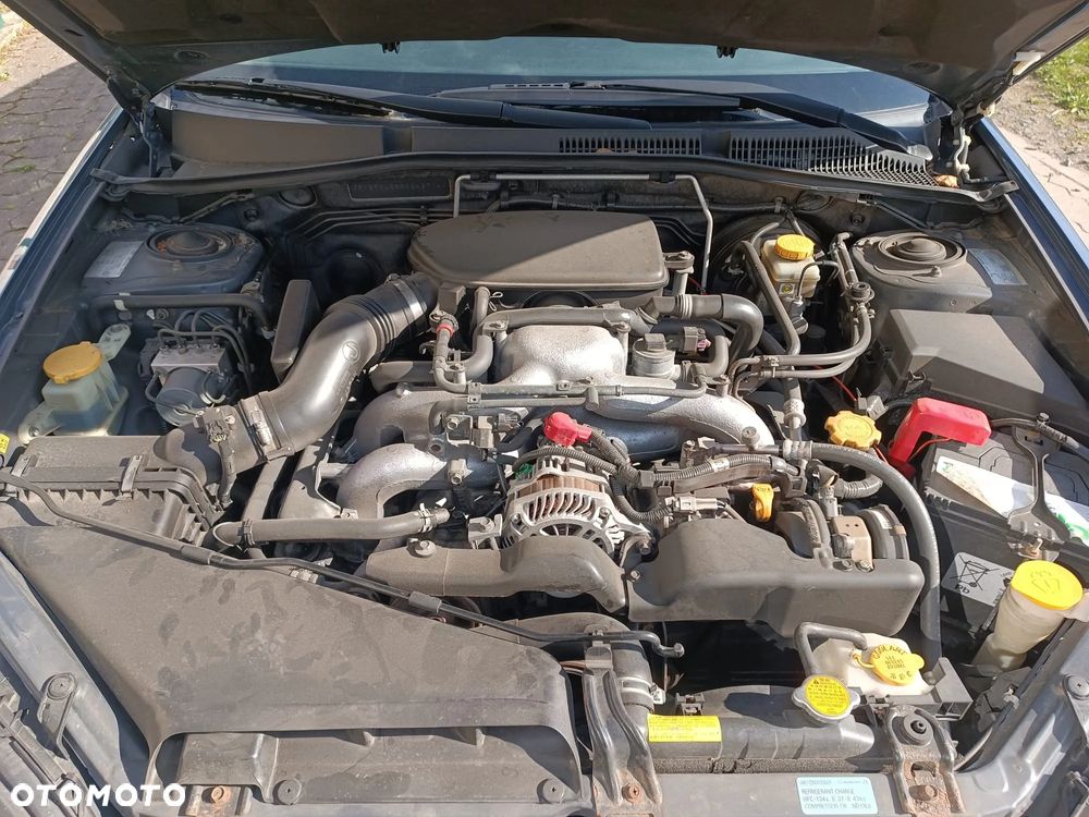 Subaru Legacy 2.0R Trend - 13