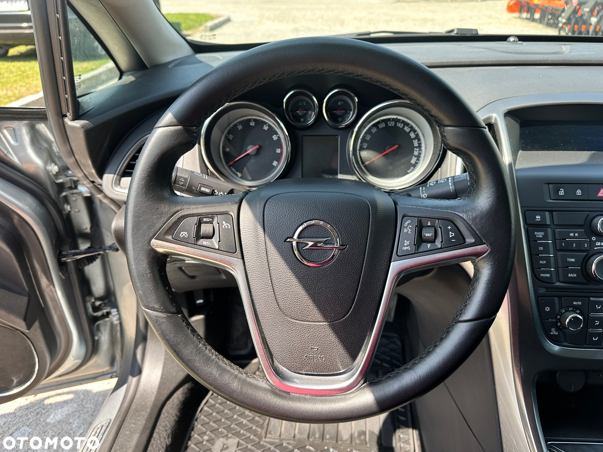 Opel Astra 1.6 Cosmo - 21