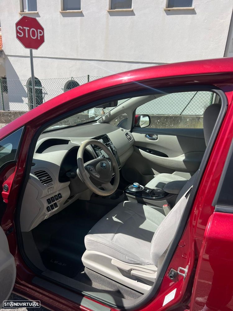 Nissan Leaf - 11
