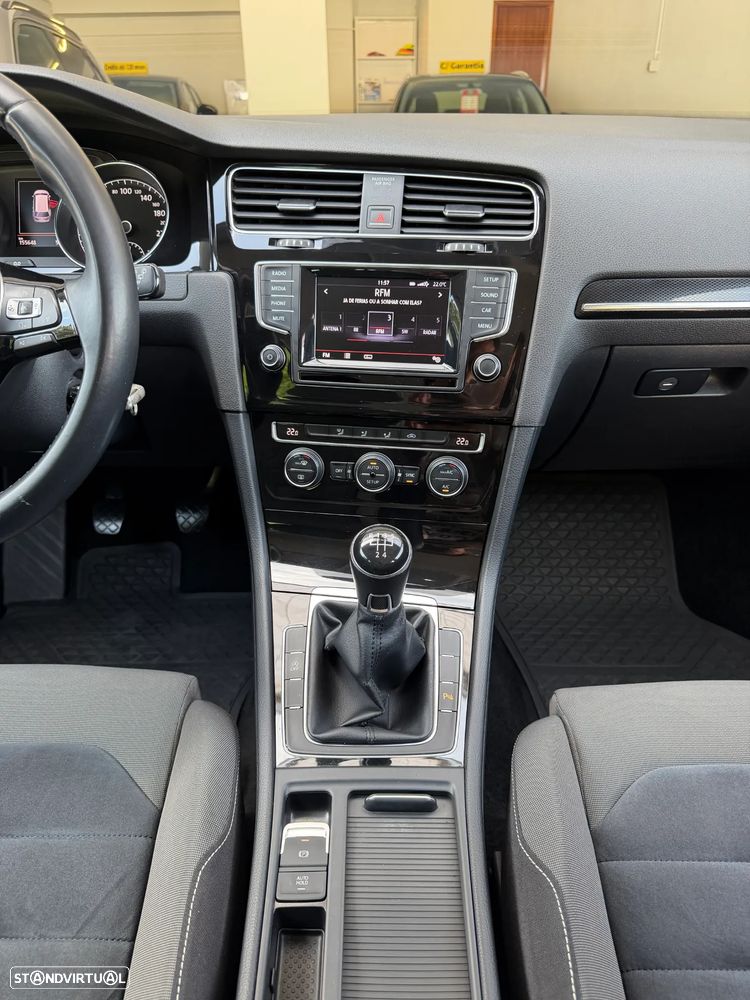 VW Golf Variant 1.6 TDi Highline - 16