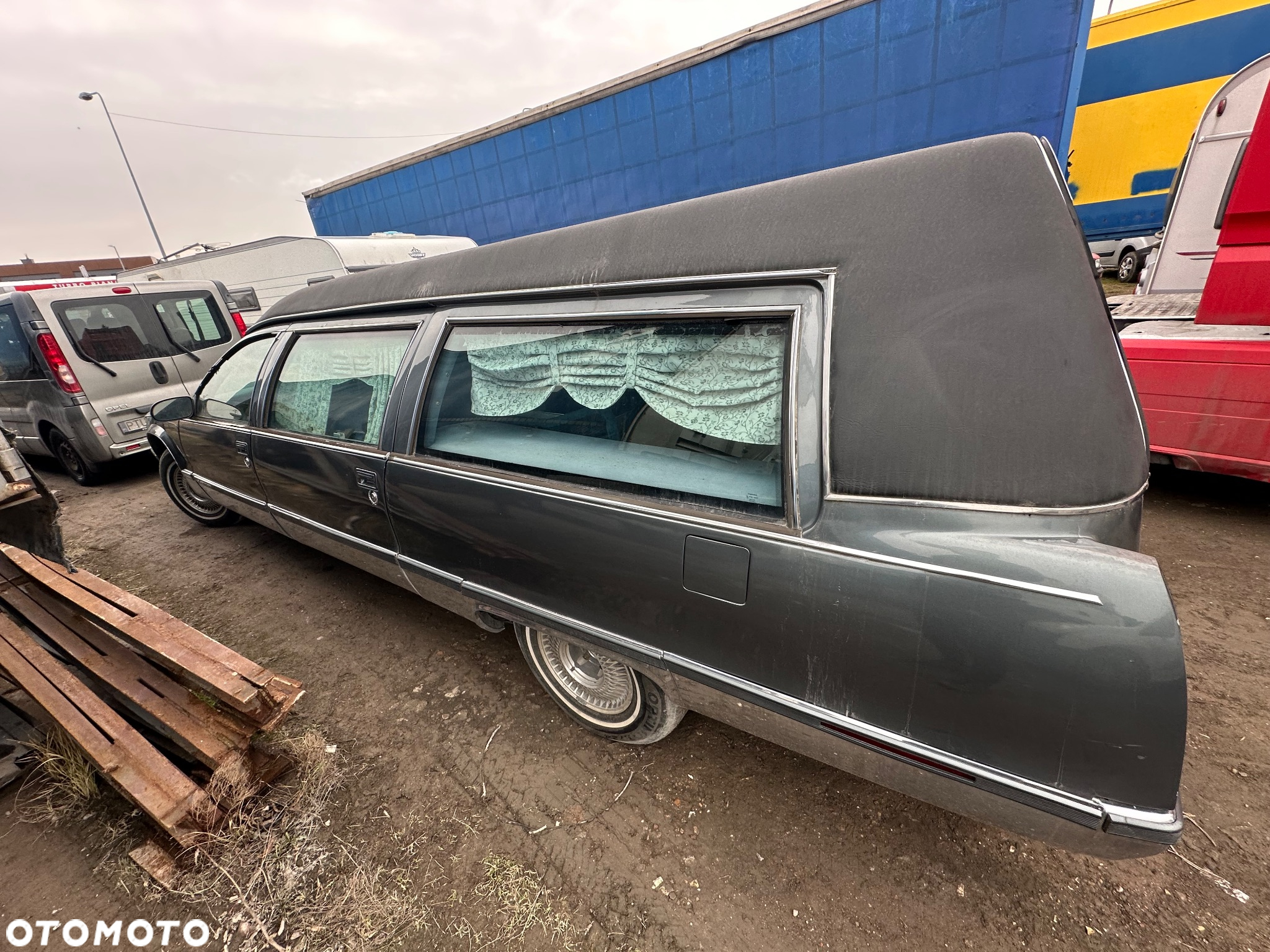 Cadillac Fleetwood 5.7 STD - 2